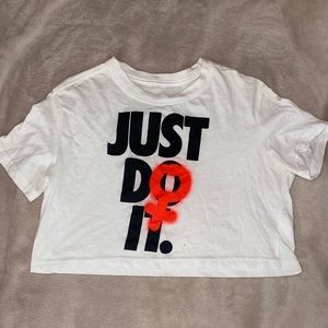 COPY - Nike Feminist Crop top